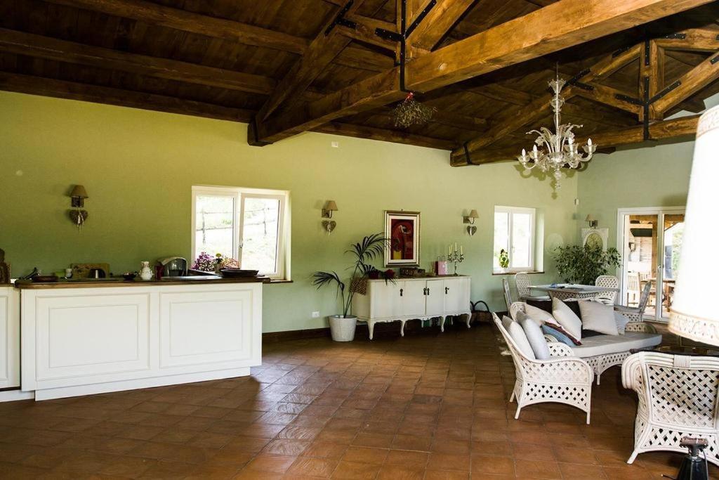 Agriturismo Borgo Serafino Mangone  Exterior photo