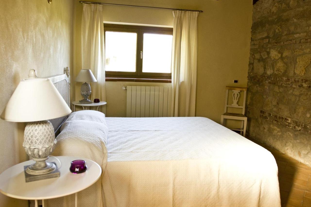 Agriturismo Borgo Serafino Mangone  Exterior photo